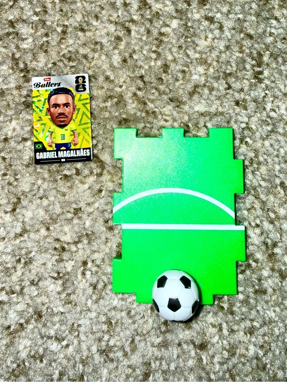 ZURU Ballers FIFA 26 Gabriel Magalhães Brazil #3 Mini Figure Complete